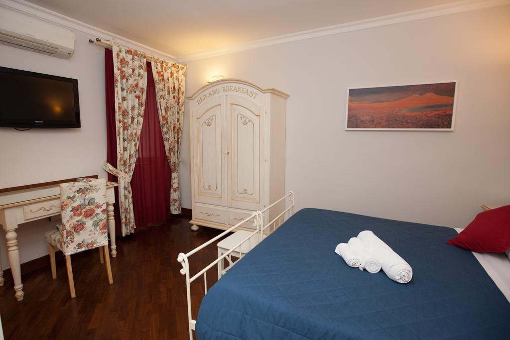 Hotel Ausonia Neapol Zewnętrze zdjęcie
