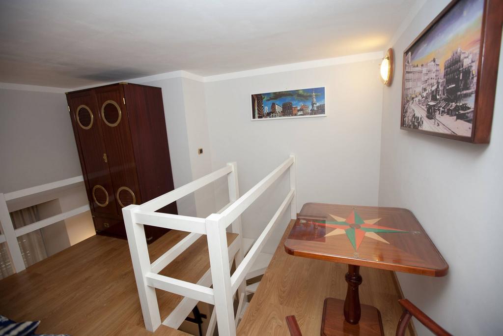 Hotel Ausonia Neapol Zewnętrze zdjęcie
