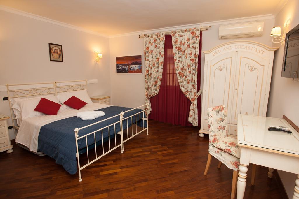 Hotel Ausonia Neapol Zewnętrze zdjęcie