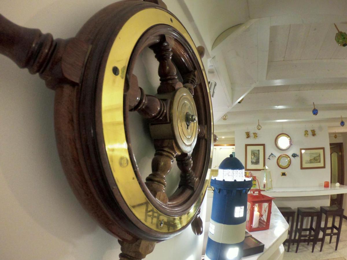 Hotel Ausonia Neapol Zewnętrze zdjęcie