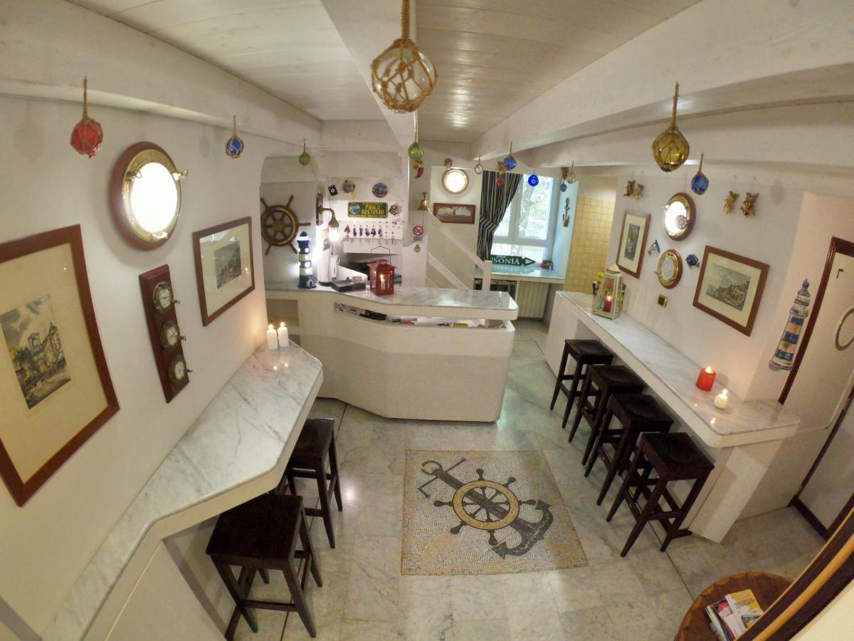Hotel Ausonia Neapol Zewnętrze zdjęcie